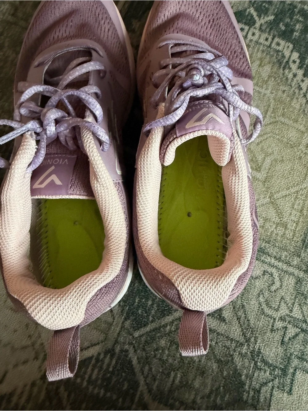 Vionic women’s Miles Active Sneaker - Mauve size 9